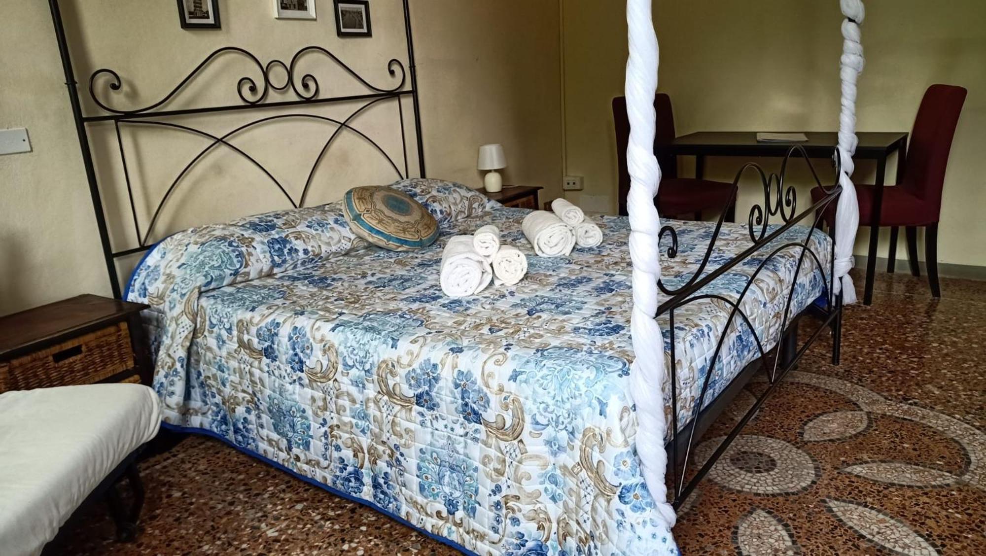 Dimora Del Conte Bed & Breakfast Pisa Exterior photo